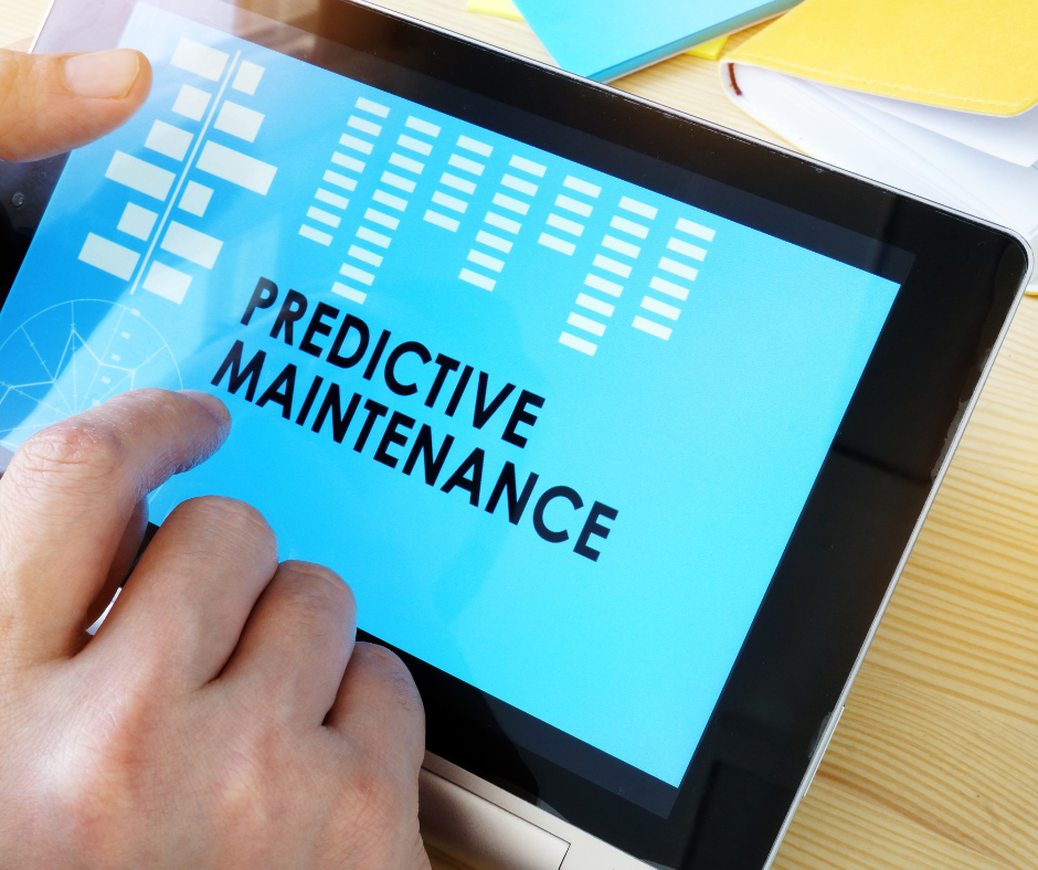 Tablet da cui si leggono analisi di manutenzione predittiva.
